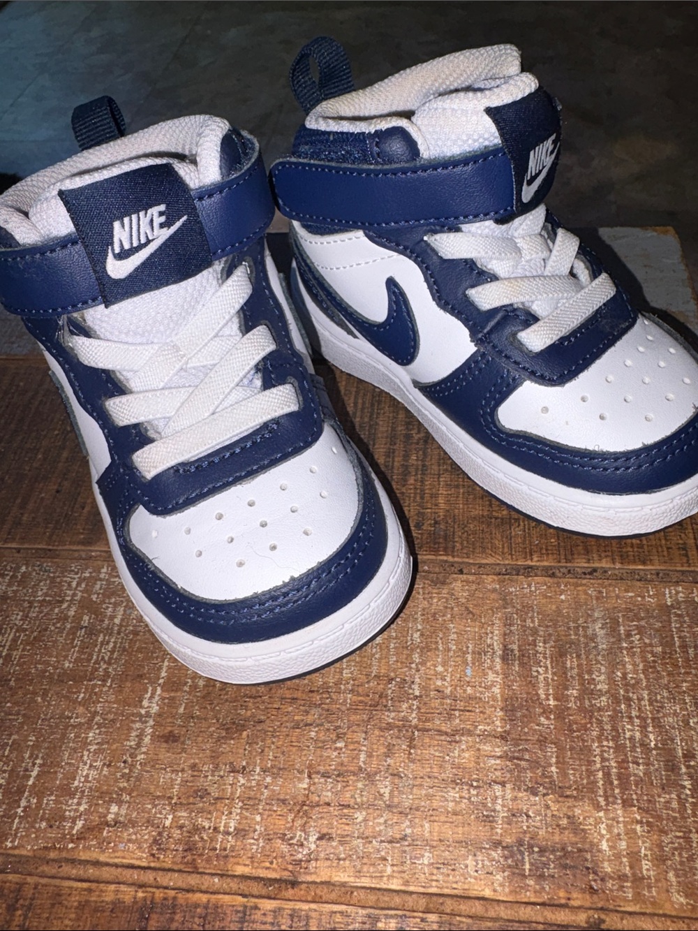 Nike Child 4.5 Mid-Top Sneakers - White & Navy